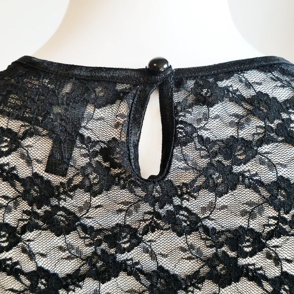 New Directions Black Lace and Ivory Top Free 🚀 Sm - Picture 11 of 14